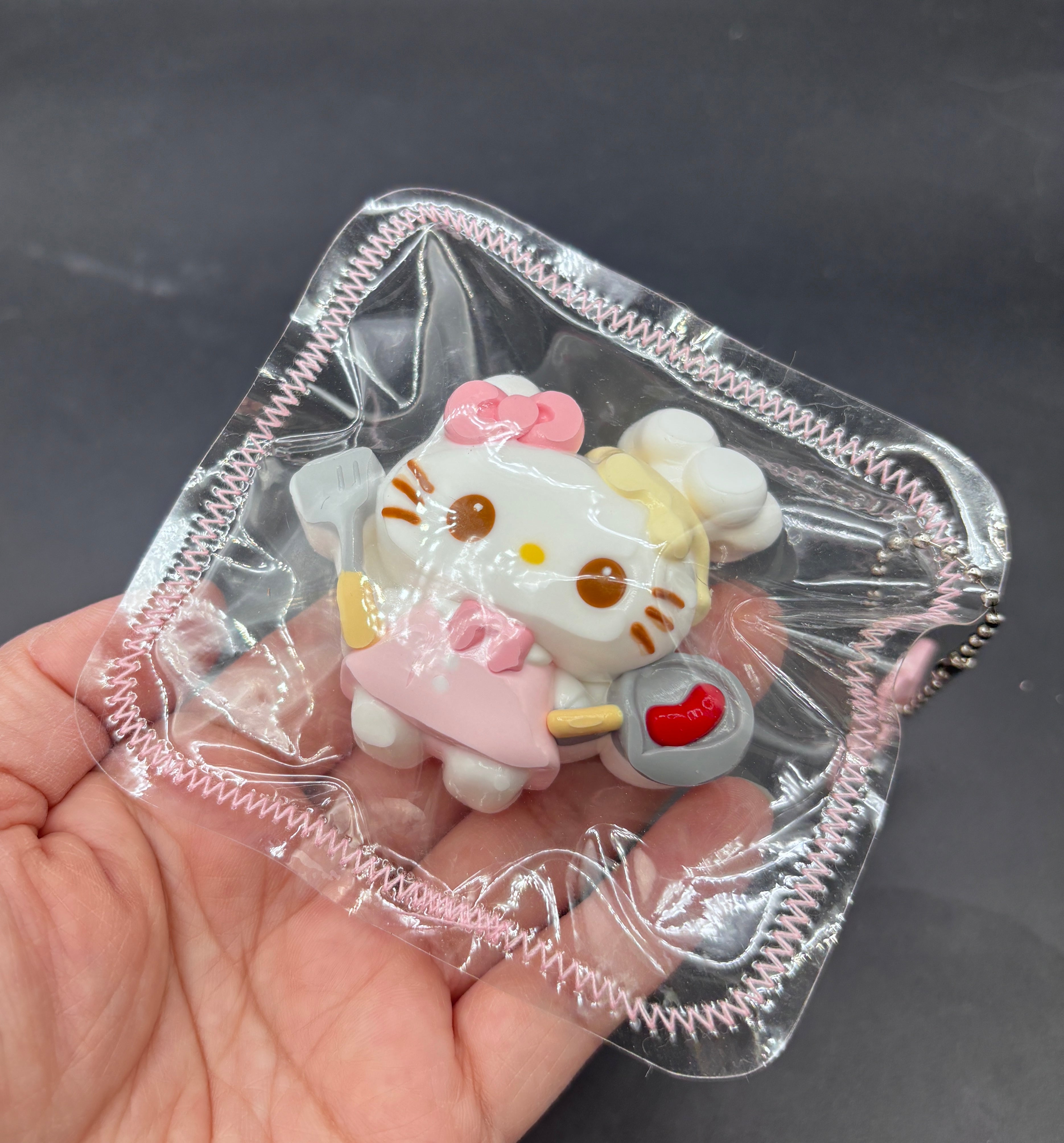Small kitty chef kawaii soft taba squishy