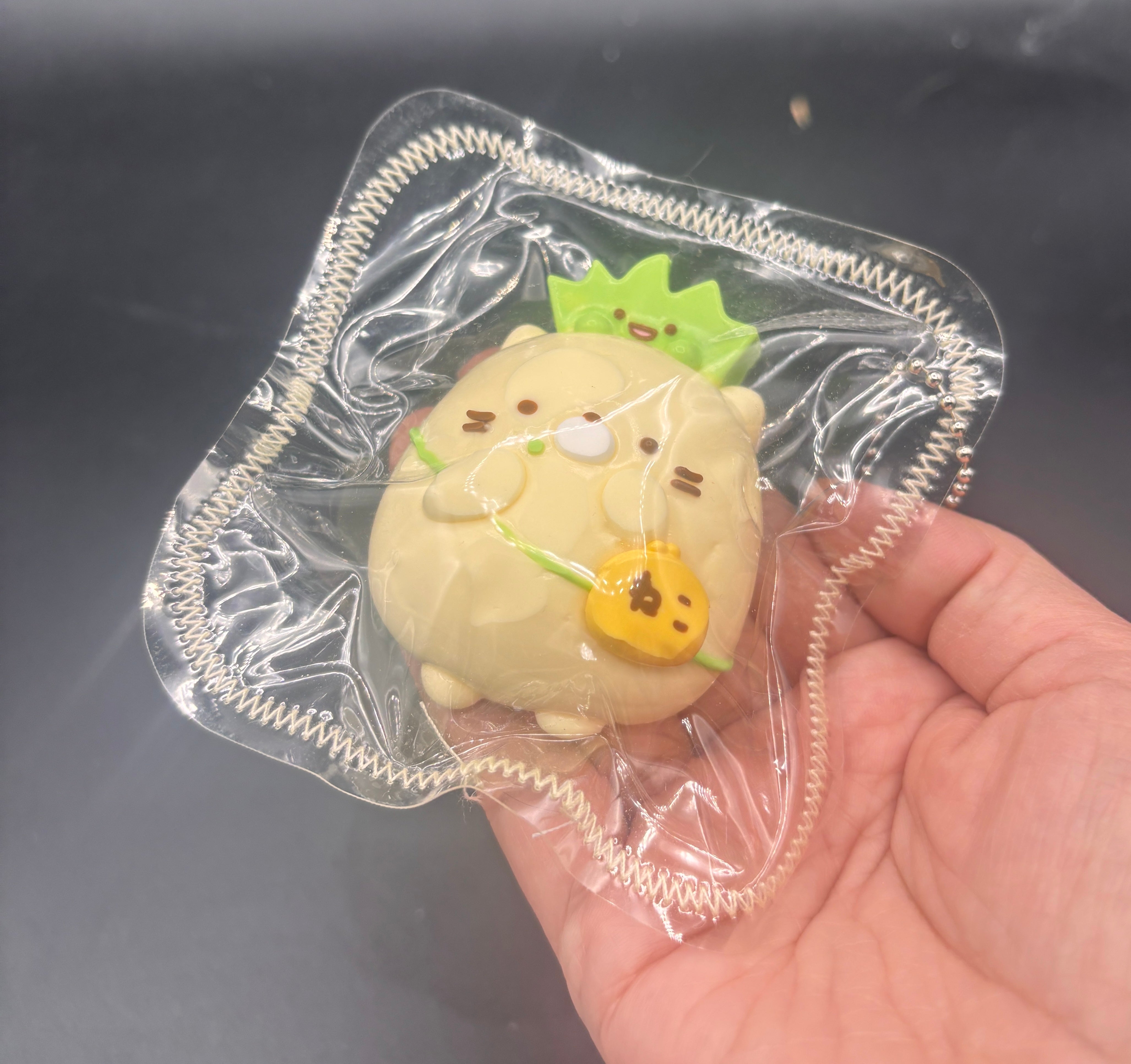 Sumikko Gurashi cat and grass small taba squishy