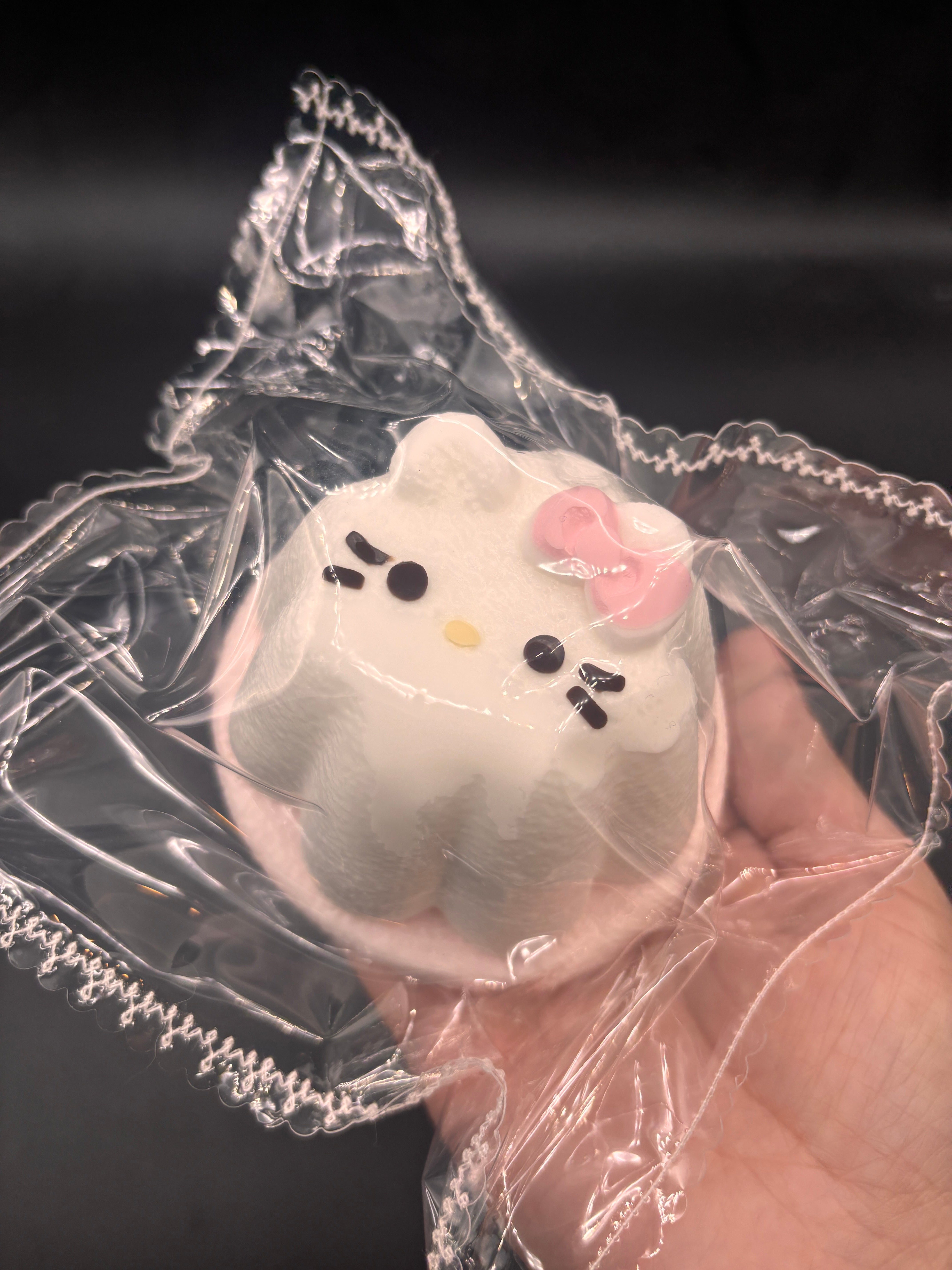 Frozen butter kitty pudding taba squishy