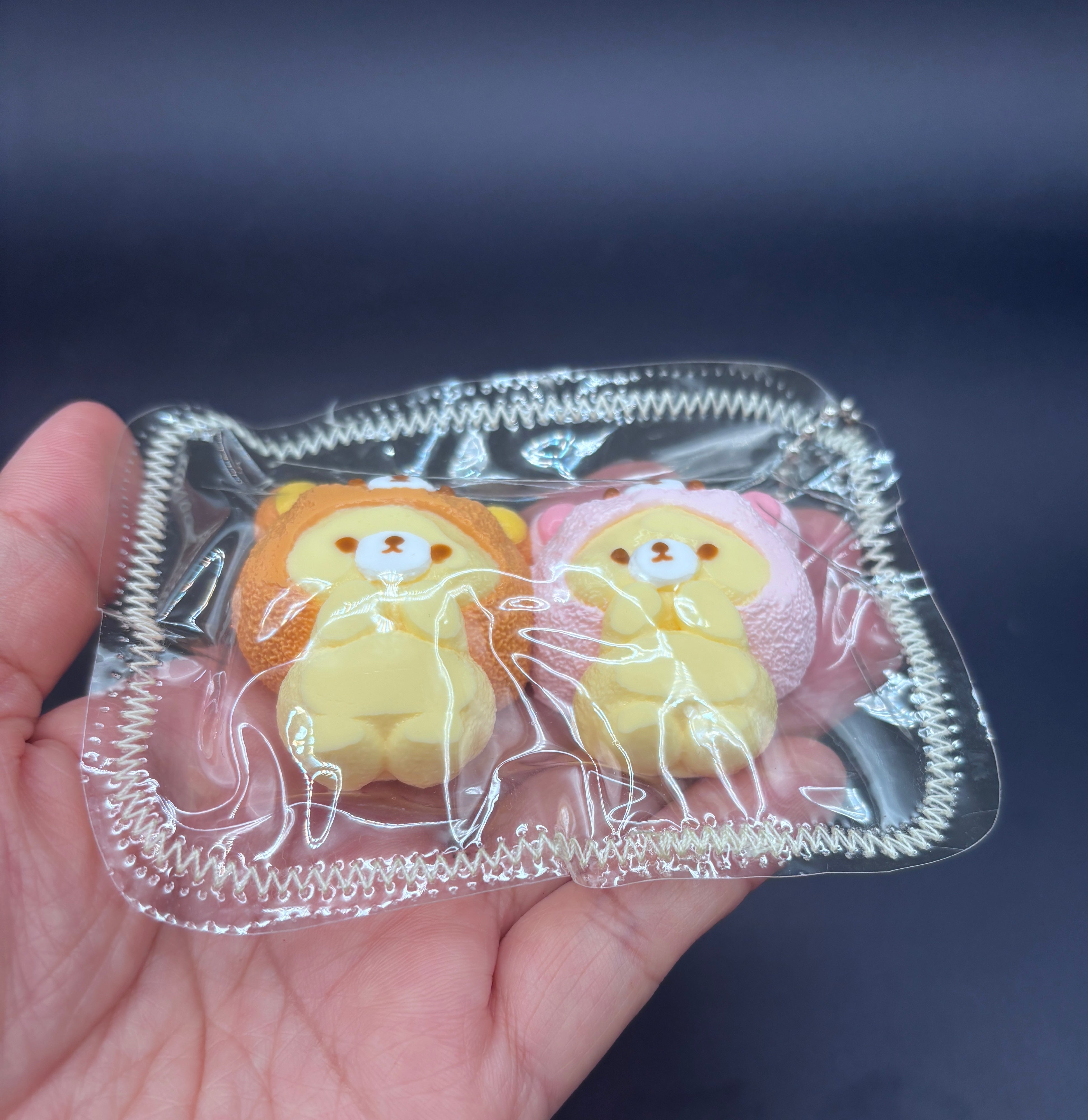 Pack of 2 mini keychain bear twins Taba squishy toy