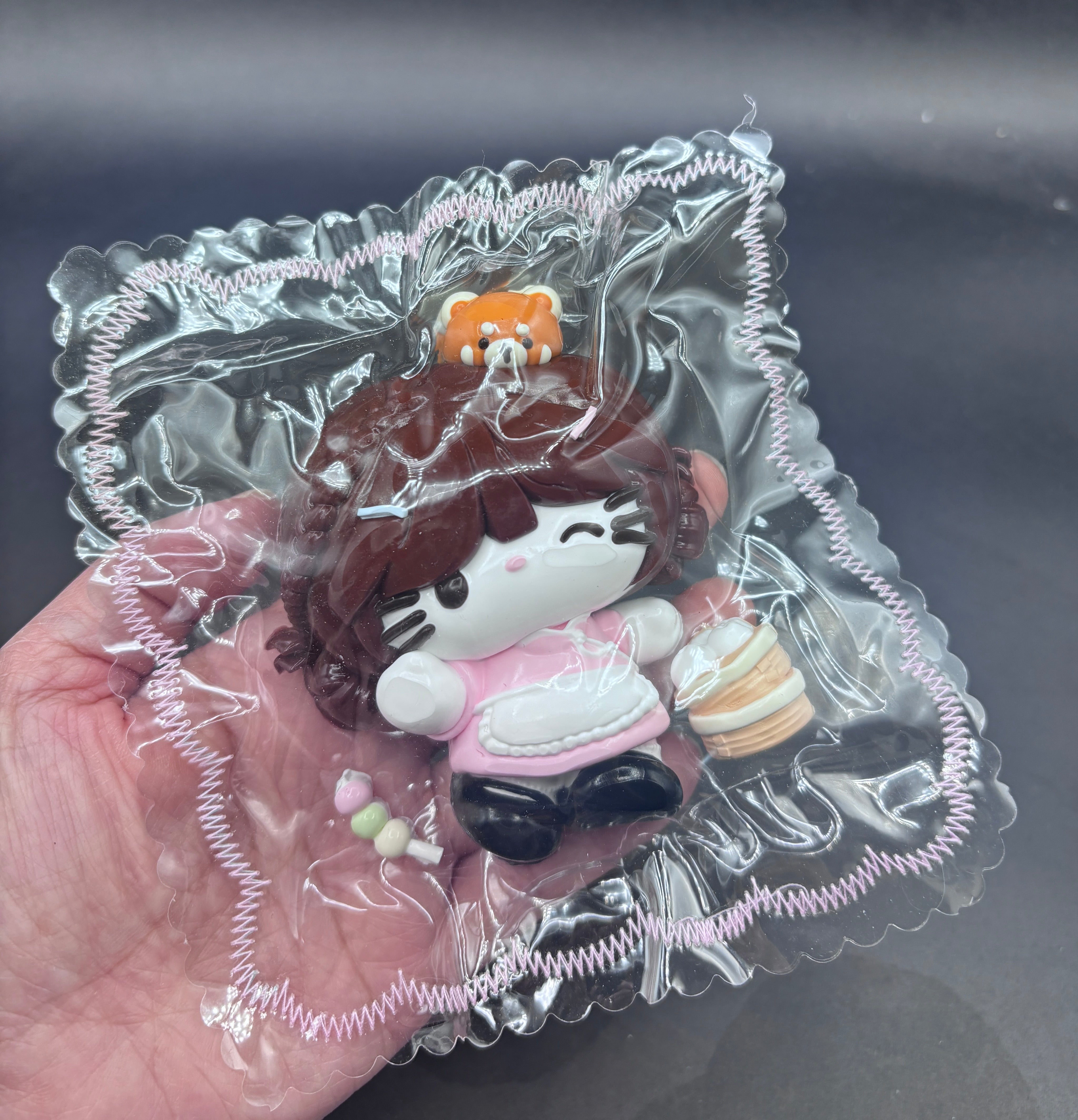 Kitty baker girl  taba squishy