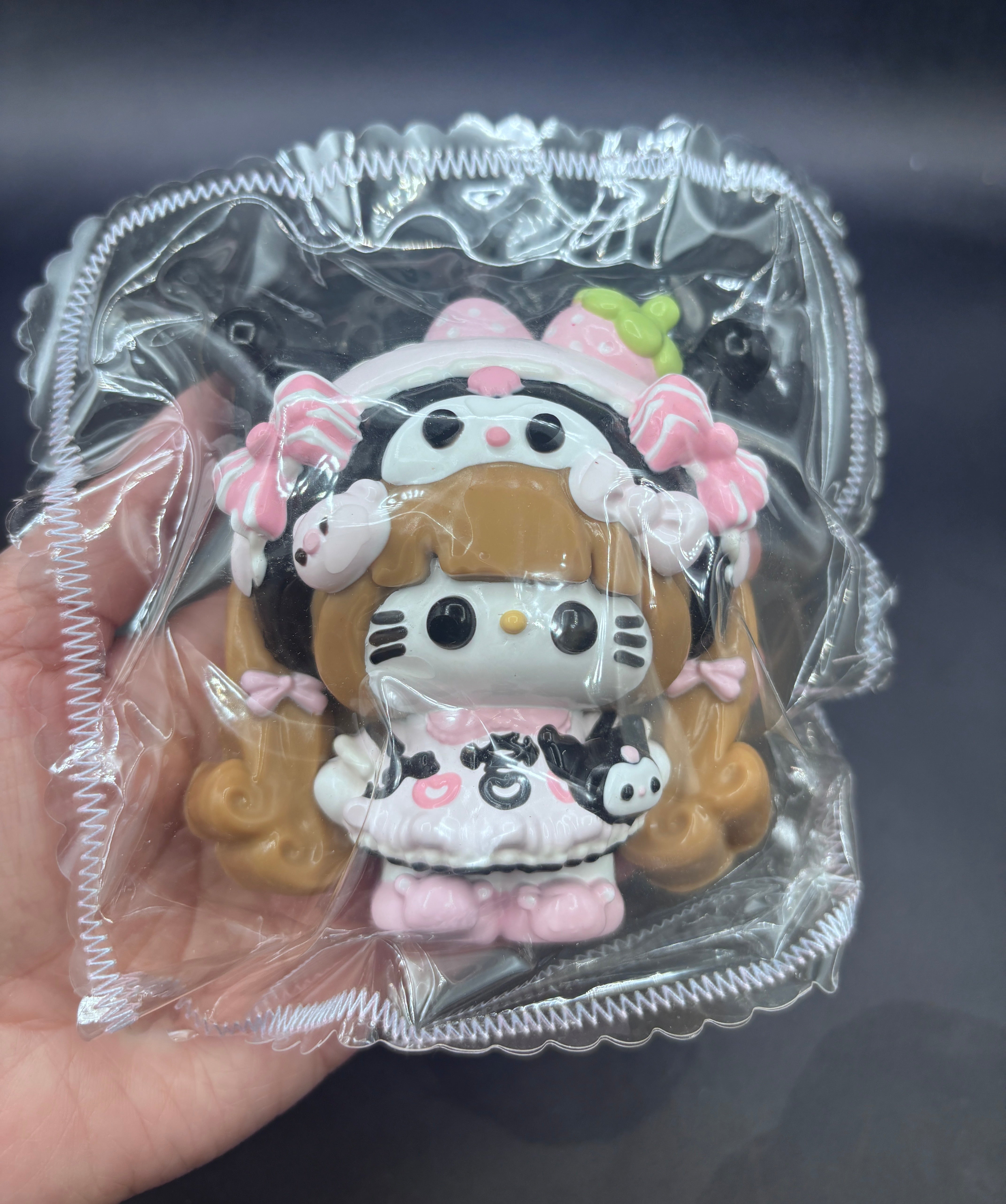 Kitty detailed Kuromi girl Taba