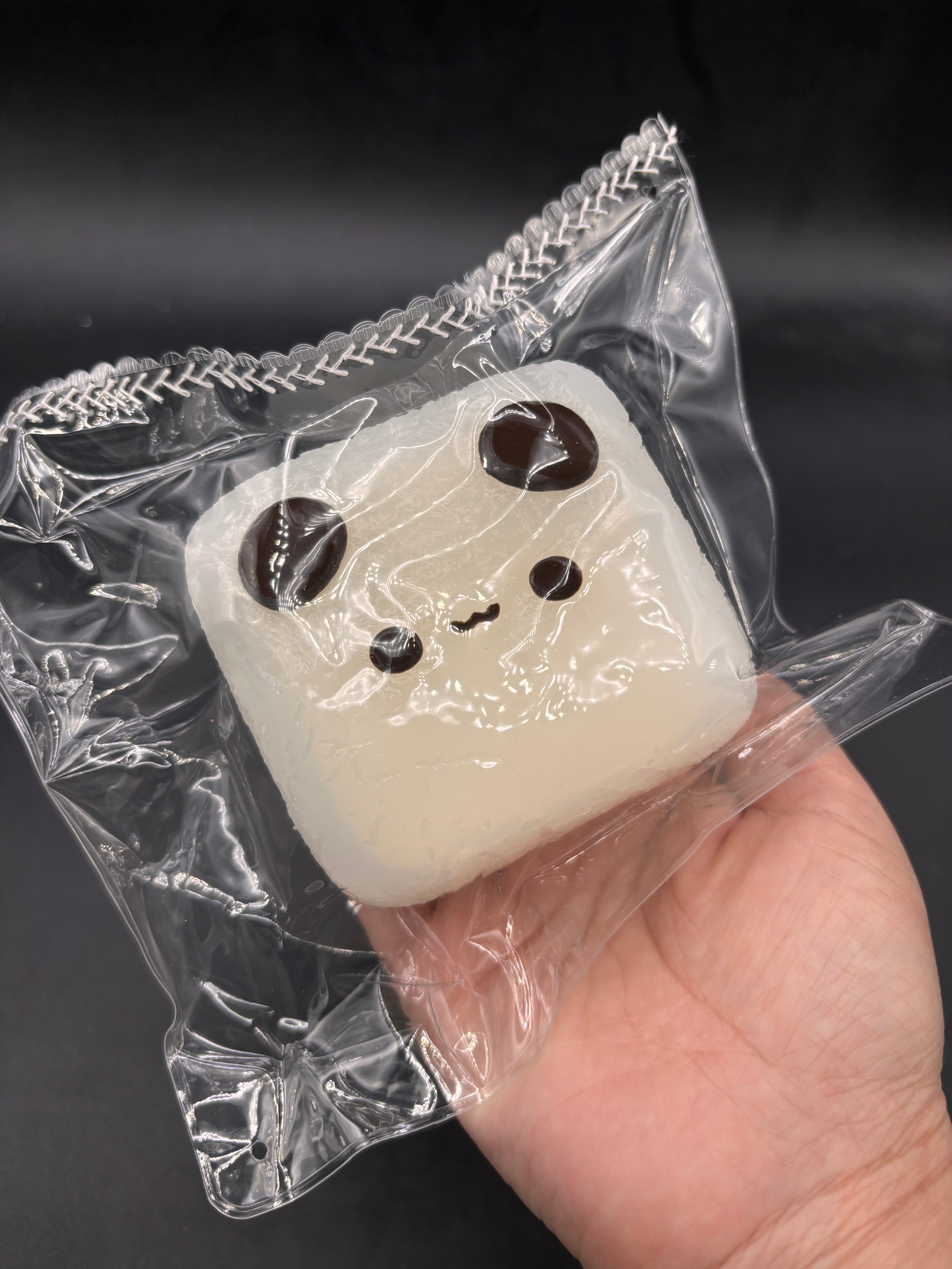 Frozen butter bubu toast (outside layer clearish) taba squishy