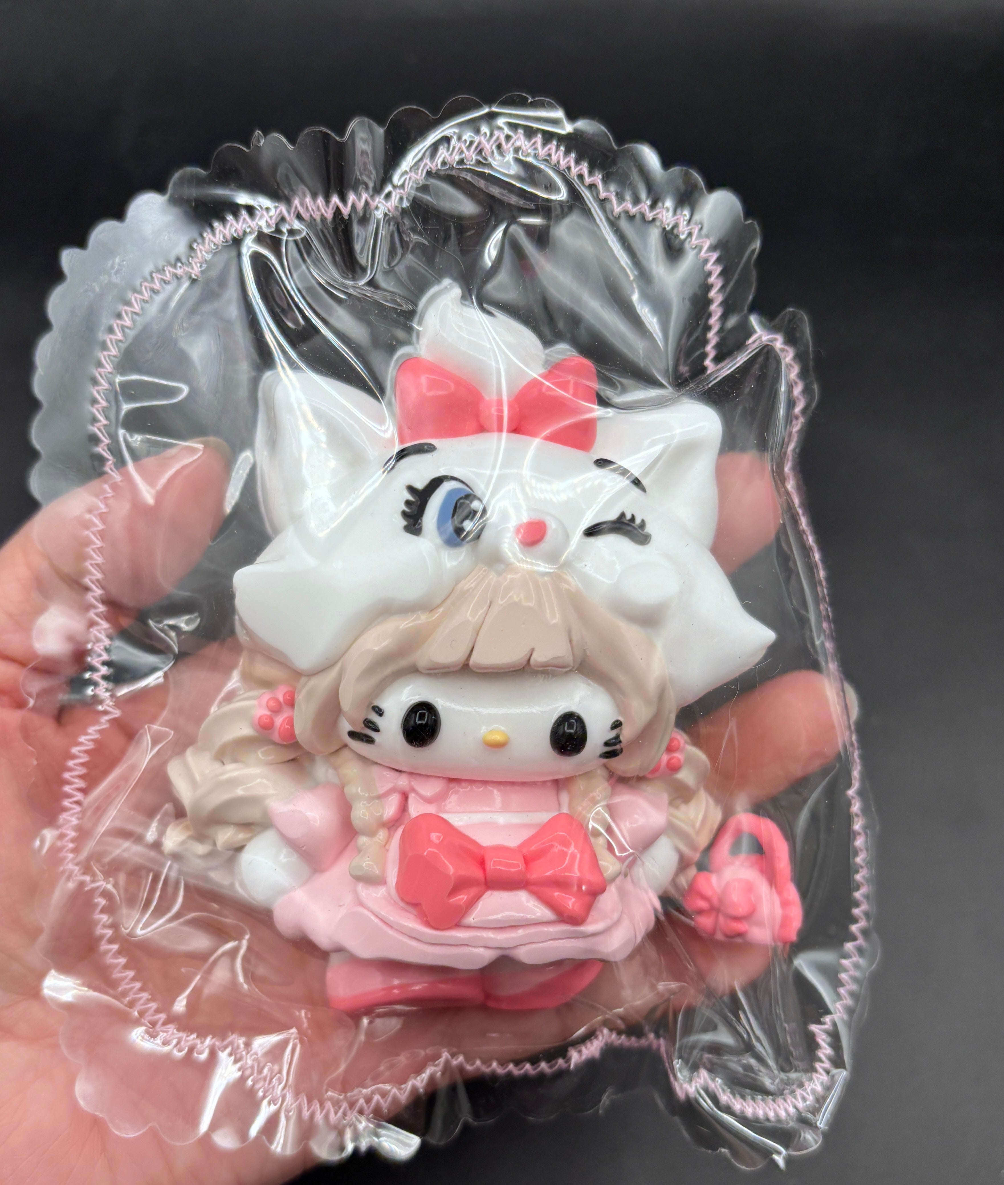 Fancy Kitty Taba Squishy Toy