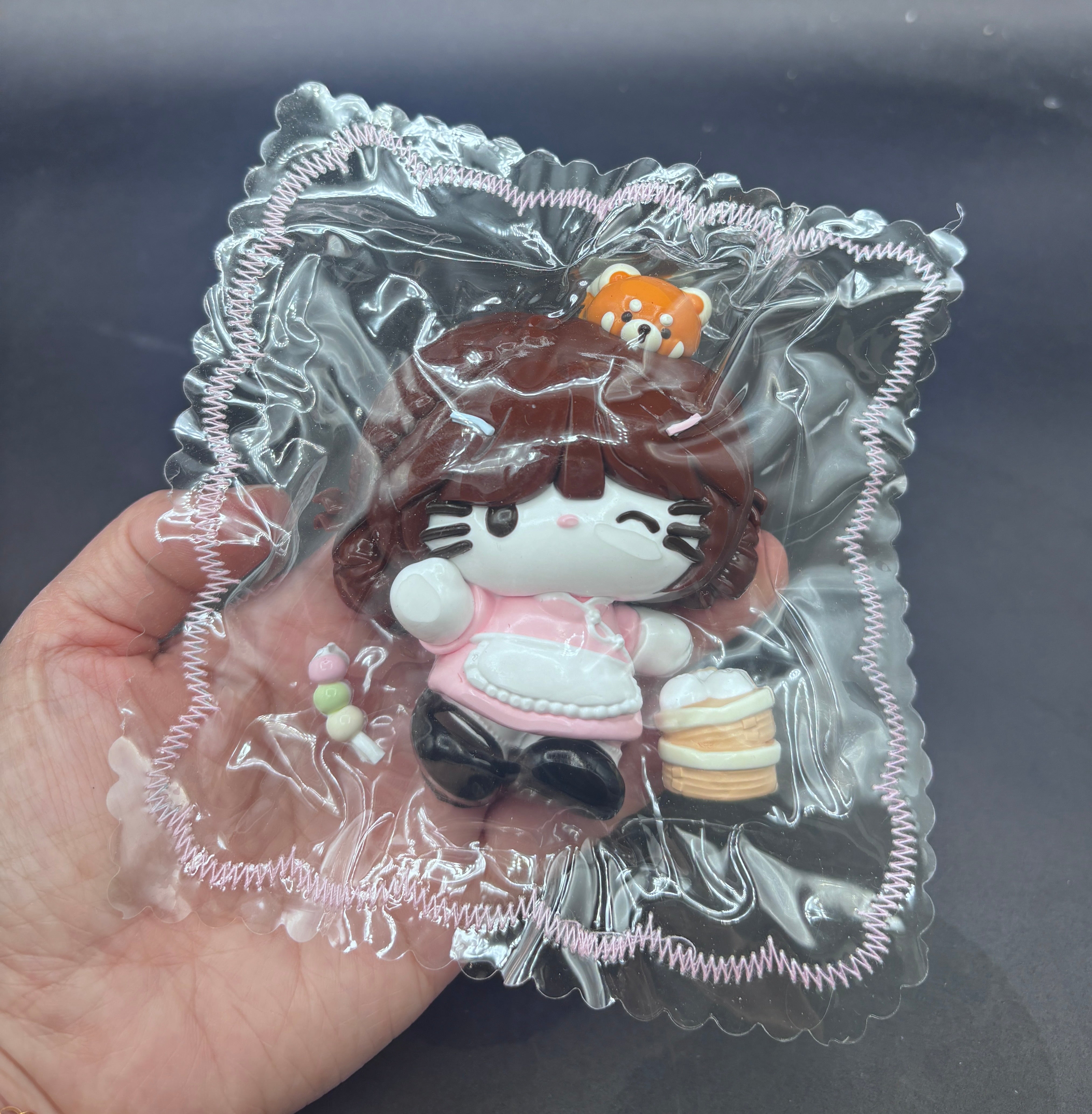 Kitty baker girl  taba squishy