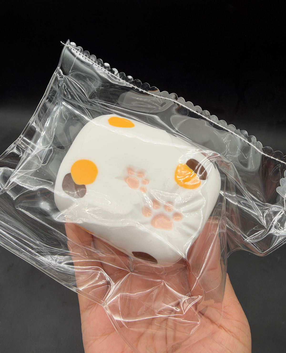 Frozen butter calico kitty towel taba
