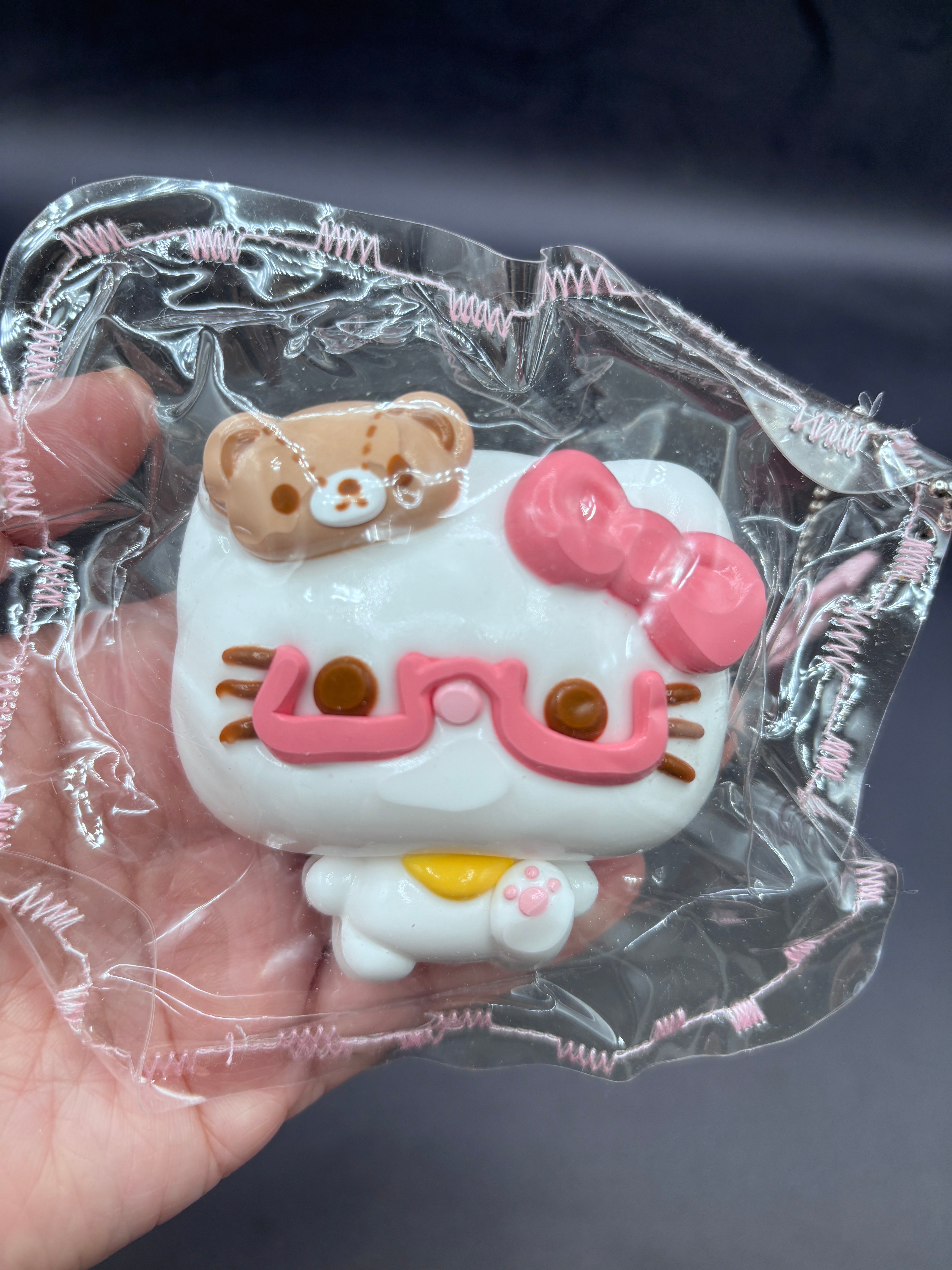 Cute glasses kitty taba squishy