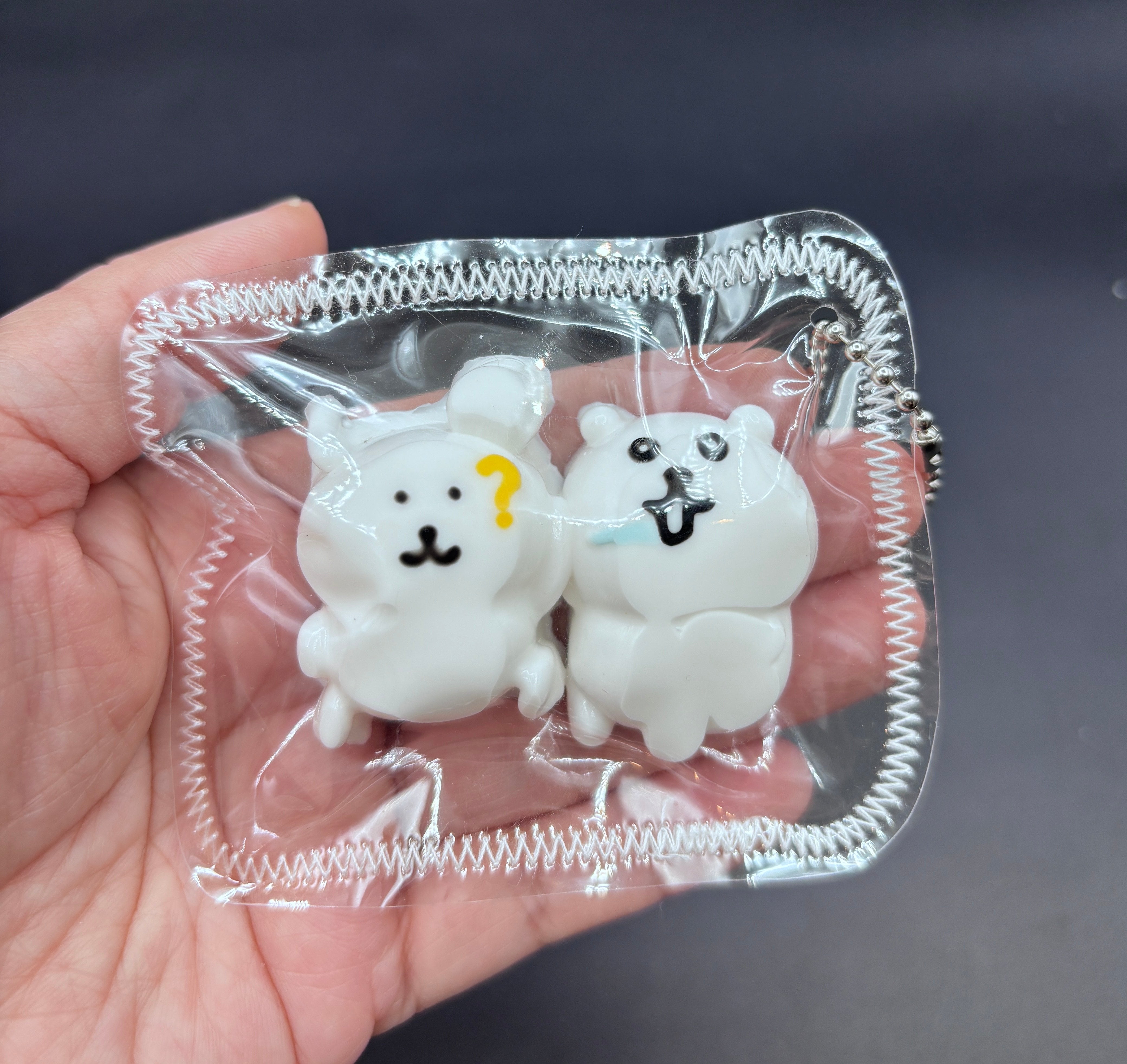 mini twin bear keychain taba squishy (random)