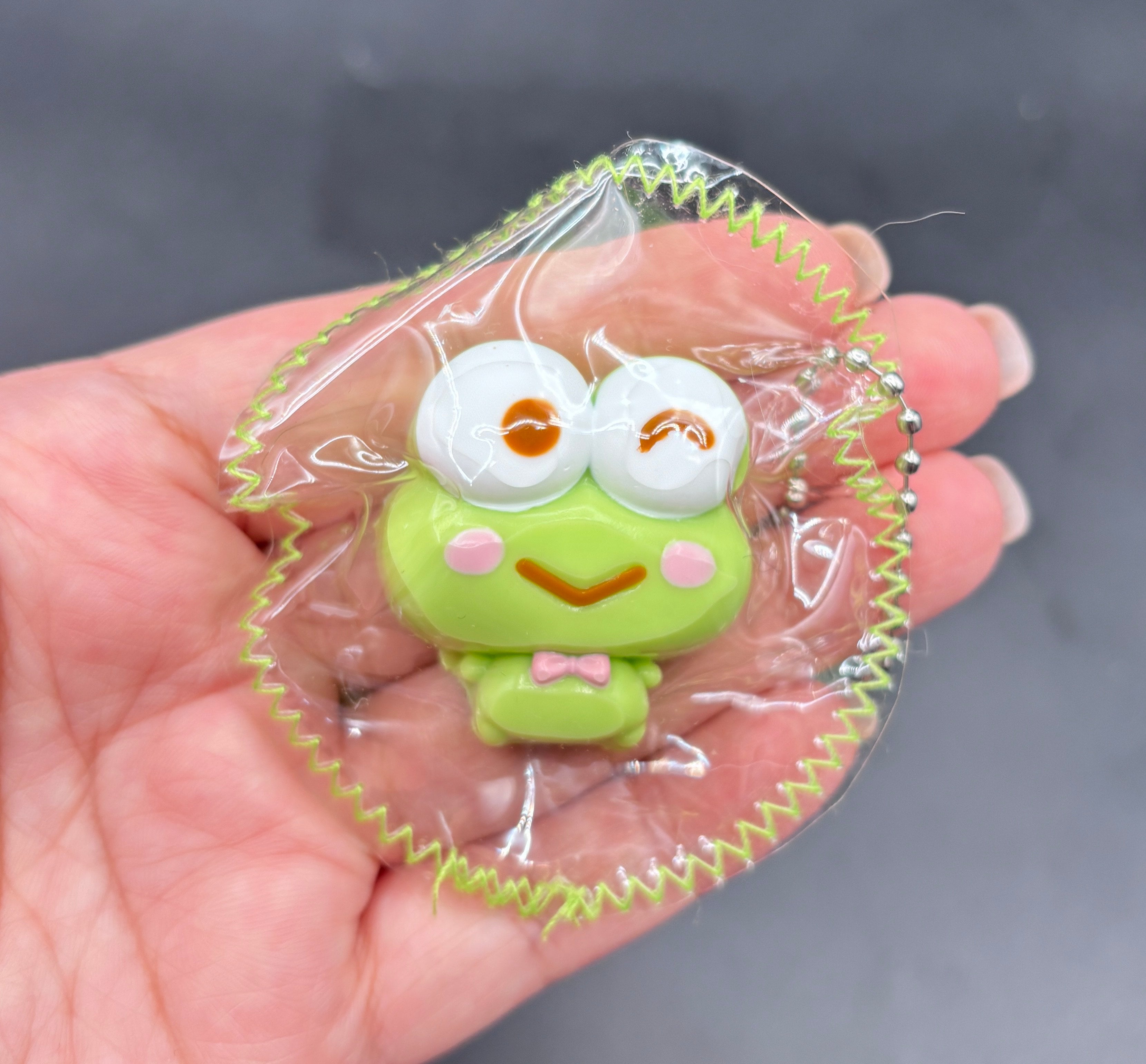 Mini Frog keychain taba squishy