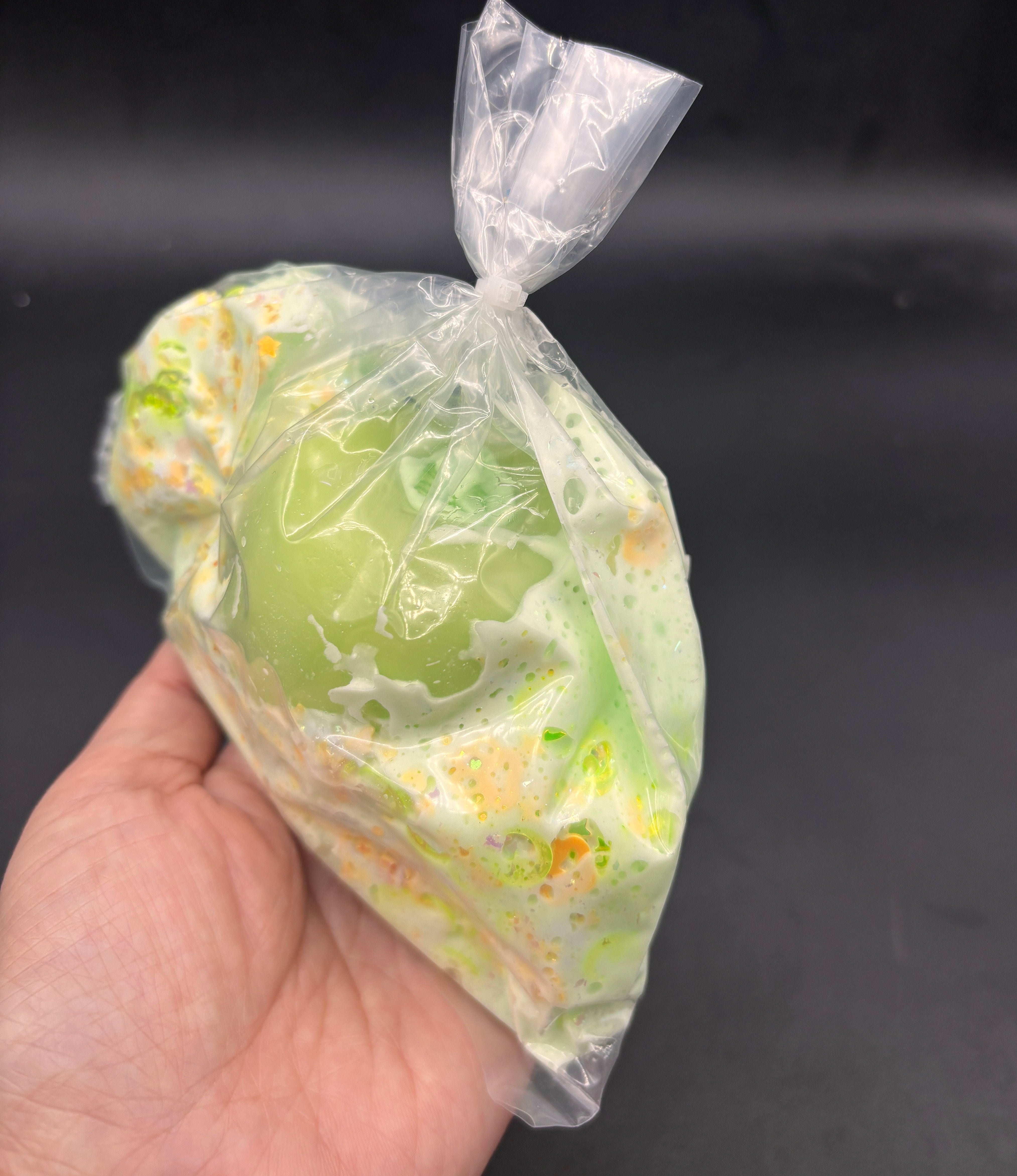 Wax cracking fruit squishy bag (apple) (more watery check vid)