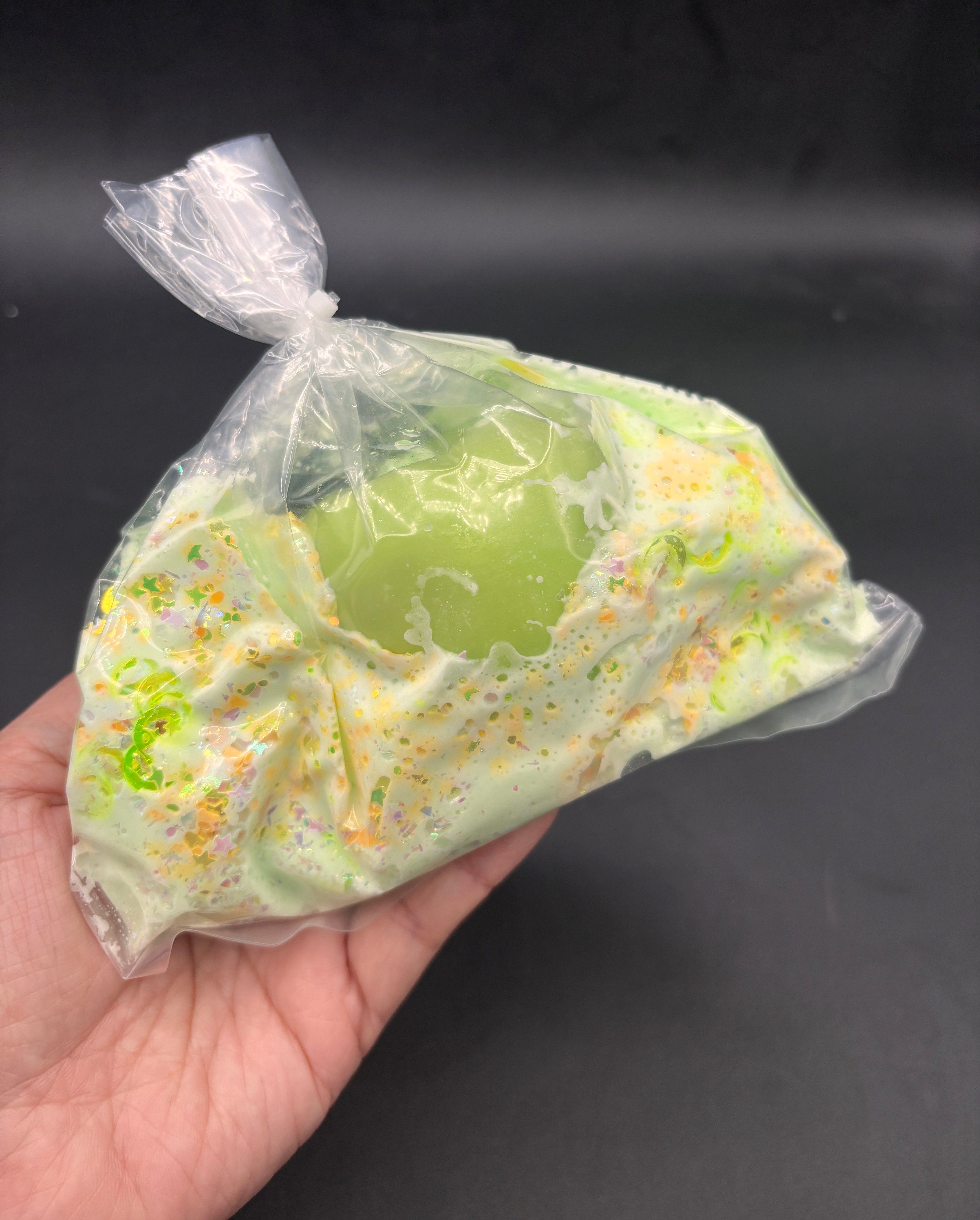 Wax cracking fruit squishy bag (apple) (more watery check vid)
