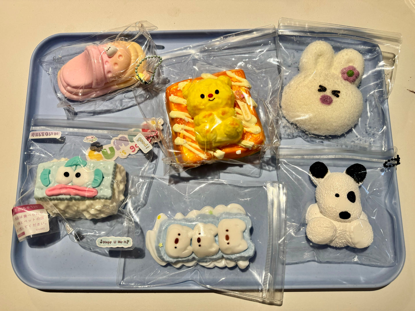 SALE!! [BLIND BOX] tiny defective products, around 3 items, total original price $30+