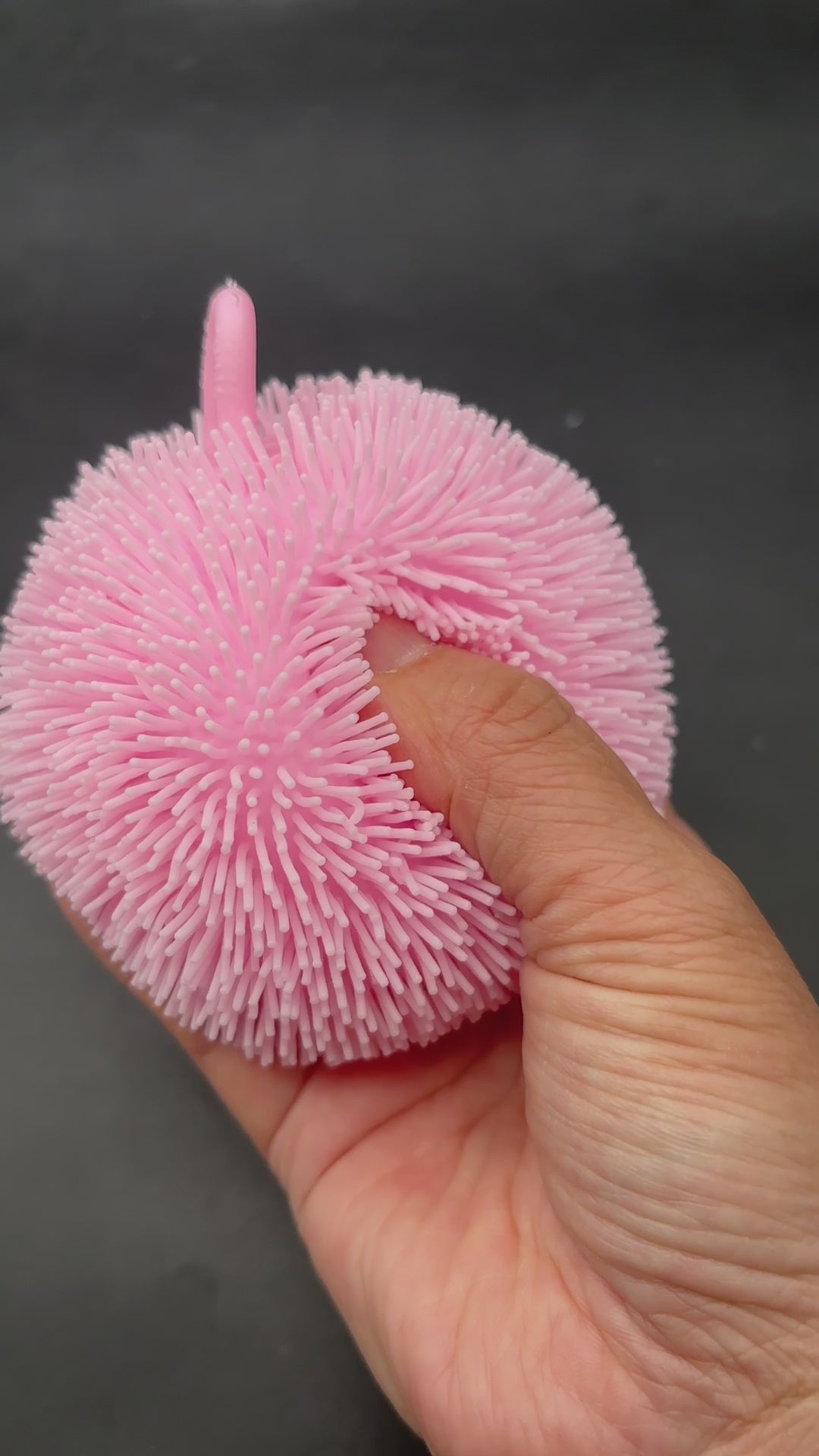 Large slushy moldable fuzzball
